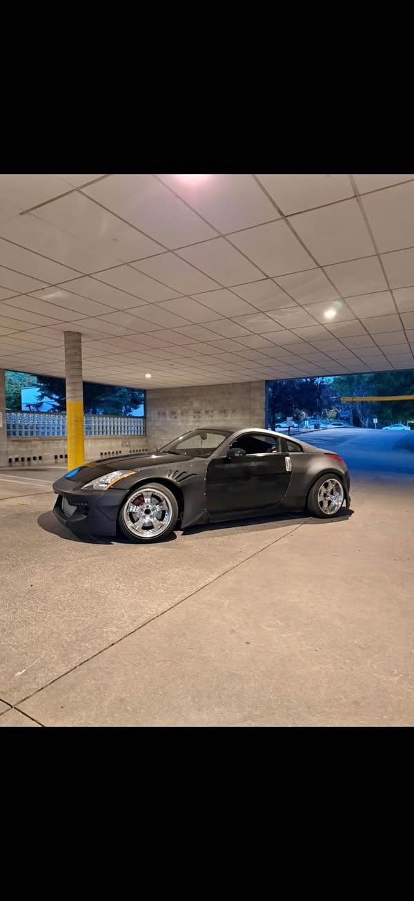 2005 Nissan 350Z - Coupe 2D