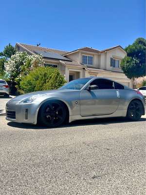 2004 Nissan 350Z - Enthusiast Coupe 2D