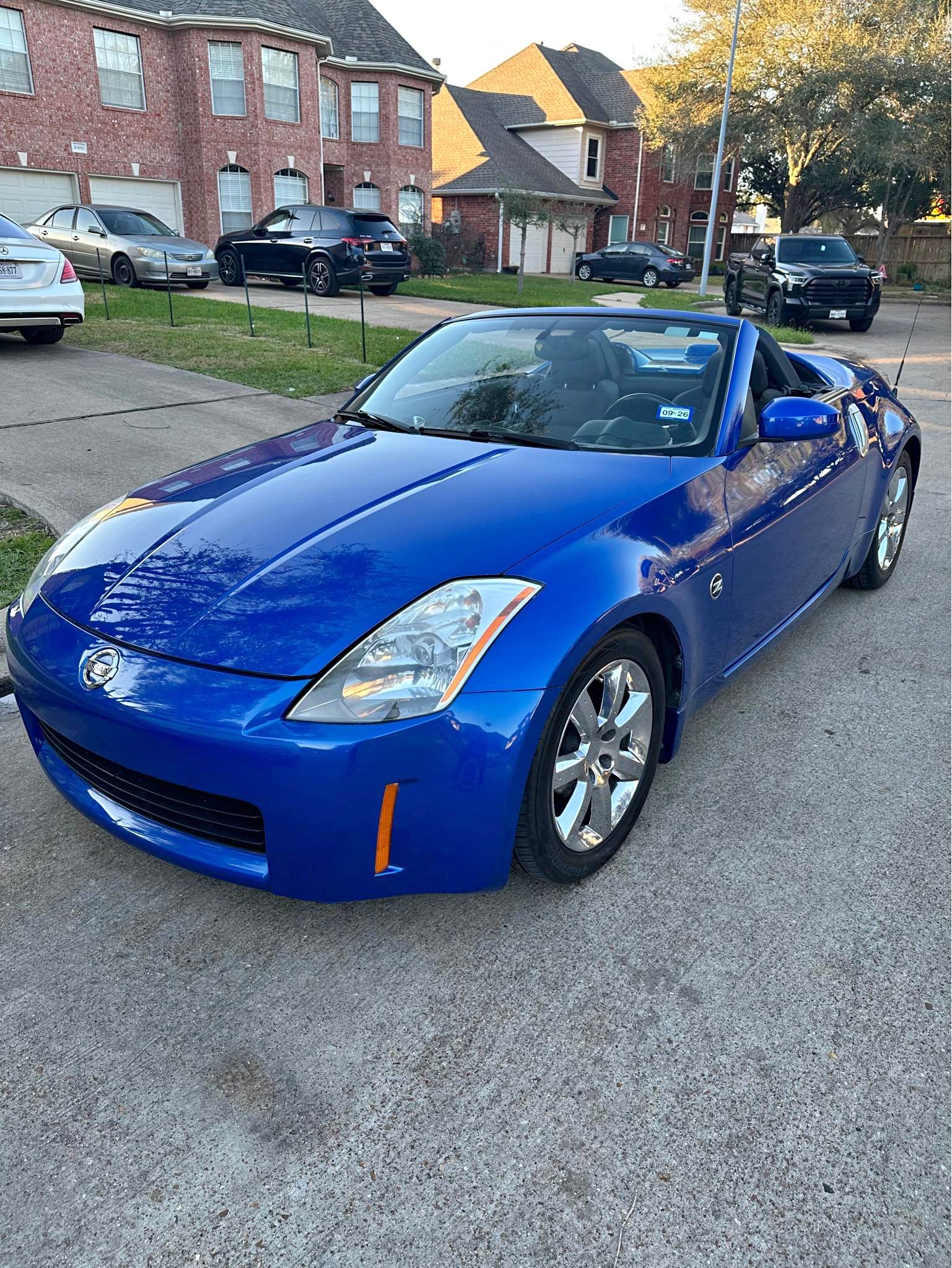 2005 Nissan 350Z - Enthusiast Roadster 2D