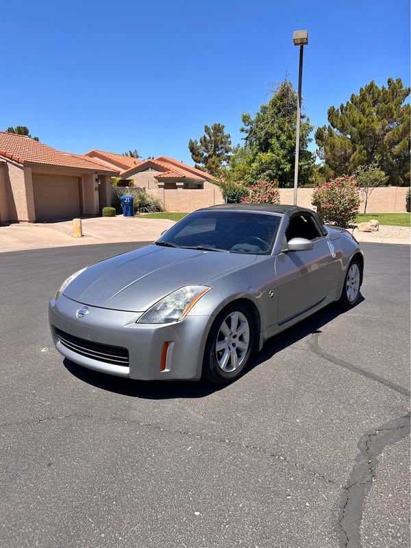 2004 Nissan 350Z - Coupe 2D
