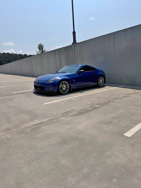 2004 Nissan 350Z - Touring Coupe 2D