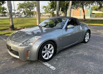 2004 Nissan 350Z - Coupe 2D
