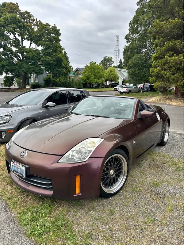 2006 Nissan 350Z - Touring Roadster 2D