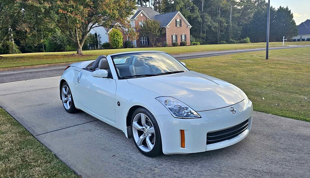 2007 Nissan 350Z - Touring Roadster 2D