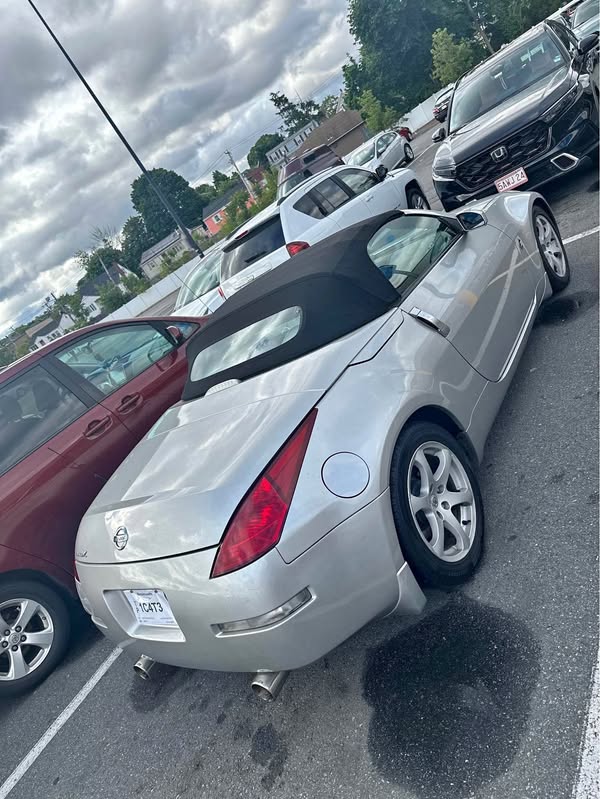 2005 Nissan 350Z - Touring Roadster 2D