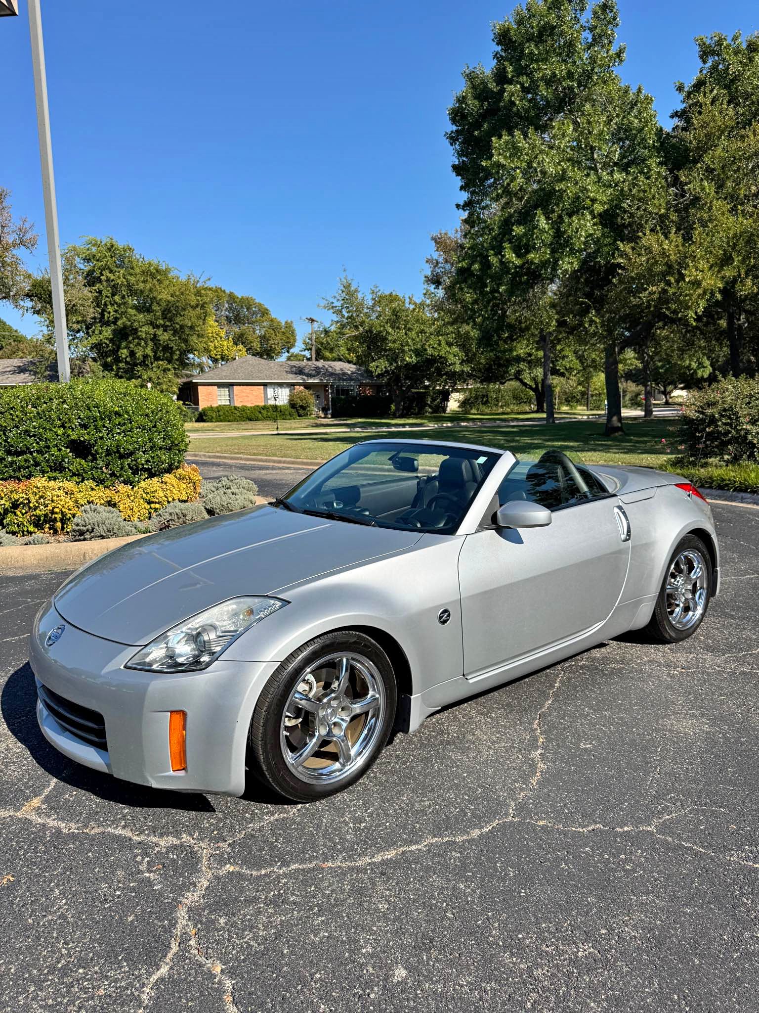2006 Nissan 350Z - Enthusiast Roadster 2D