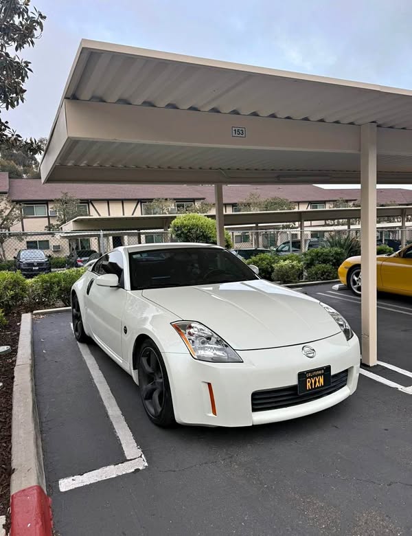 2005 Nissan 350Z - Track Coupe 2D