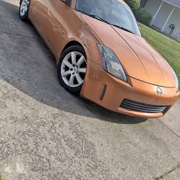 2004 Nissan 350Z - Enthusiast Roadster 2D