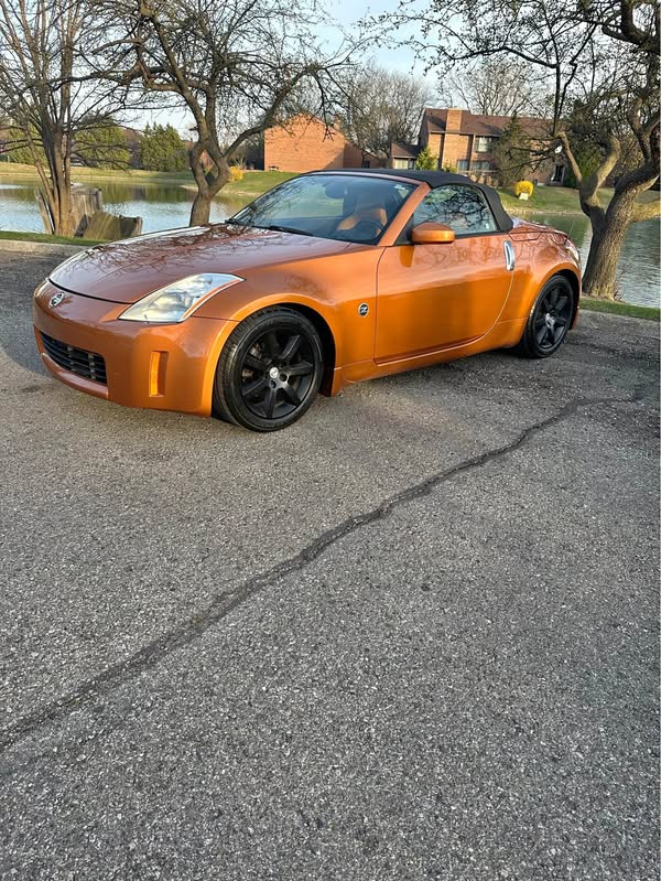 2004 Nissan 350Z - Touring Coupe 2D