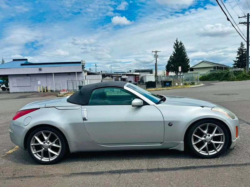 2005 Nissan 350Z - Touring Coupe 2D