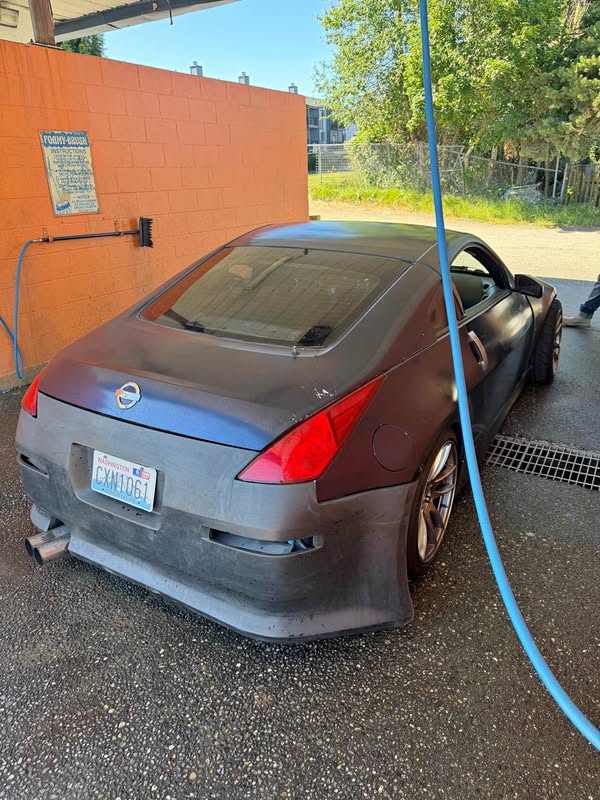 2005 Nissan 350Z - Coupe 2D