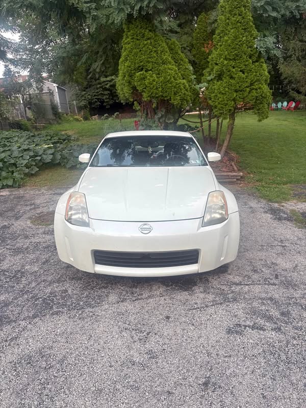 2004 Nissan 350Z - Enthusiast Coupe 2D