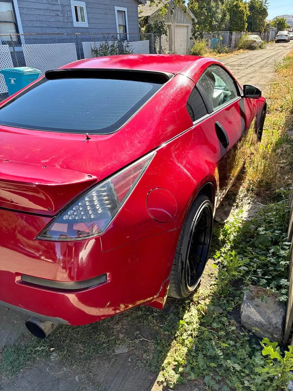 2004 Nissan 350Z - Coupe 2D