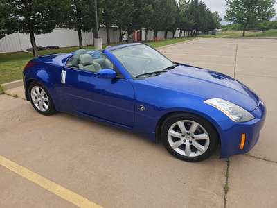 2005 Nissan 350Z ROADSTER