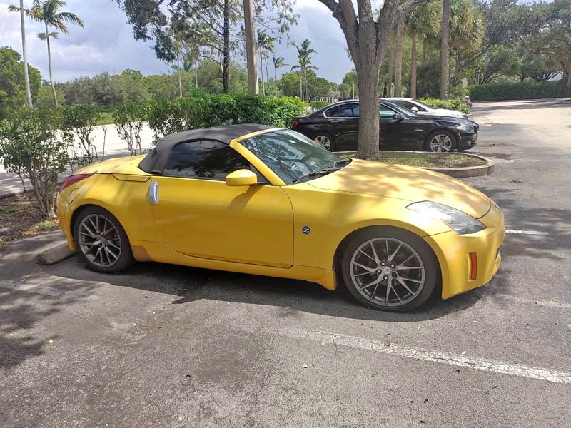 2005 Nissan 350Z - Grand Touring Roadster 2D