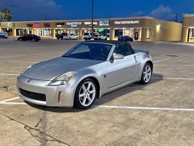 2005 Nissan 350Z - Coupe 2D