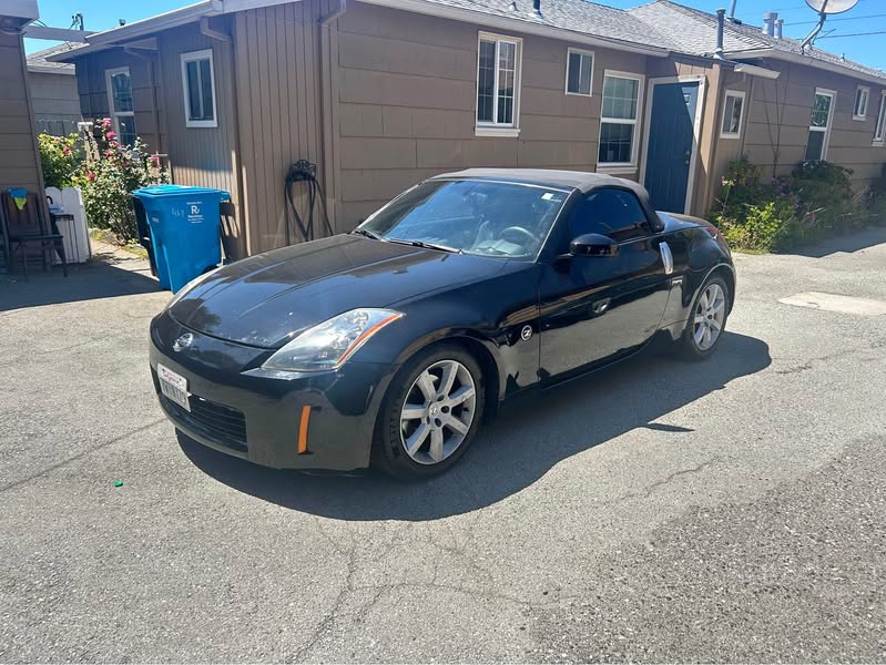 2004 Nissan 350Z - Coupe 2D