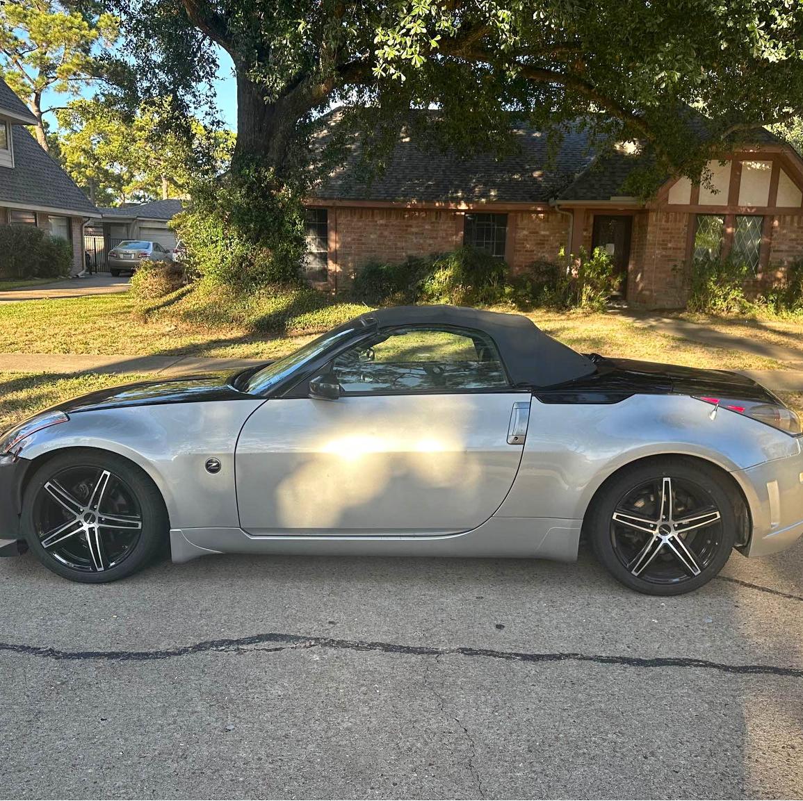 2005 Nissan 350Z - Touring Roadster 2D