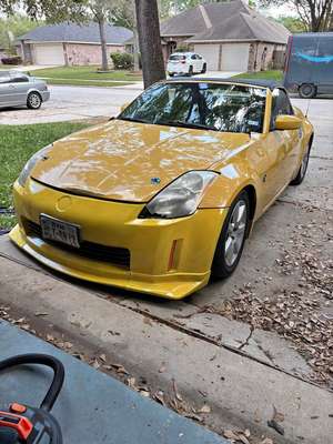 2005 Nissan 350Z - Enthusiast Roadster 2D