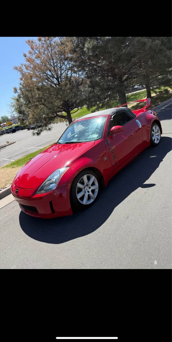 2004 Nissan 350Z - Grand Touring Roadster 2D