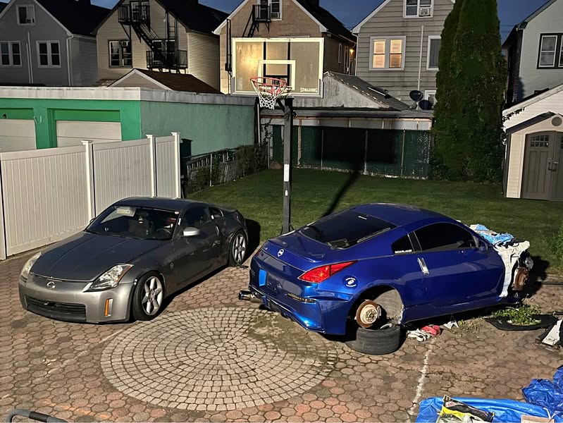 2004 Nissan 350Z - Enthusiast Coupe 2D