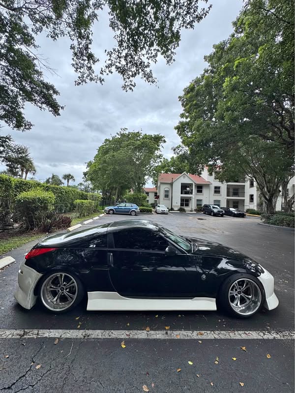 2003 Nissan 350Z - Coupe 2D