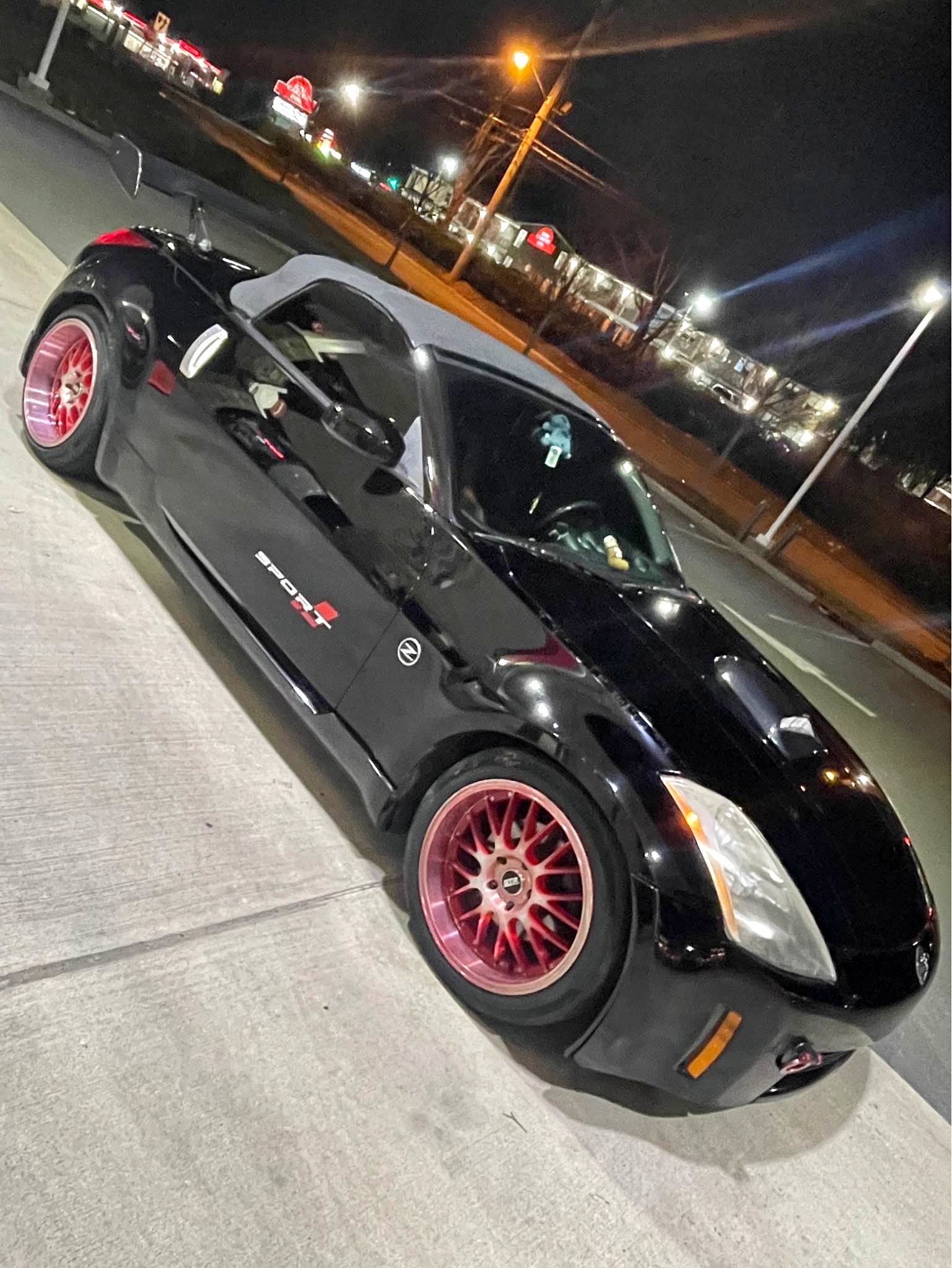 2004 Nissan 350Z - Enthusiast Roadster 2D