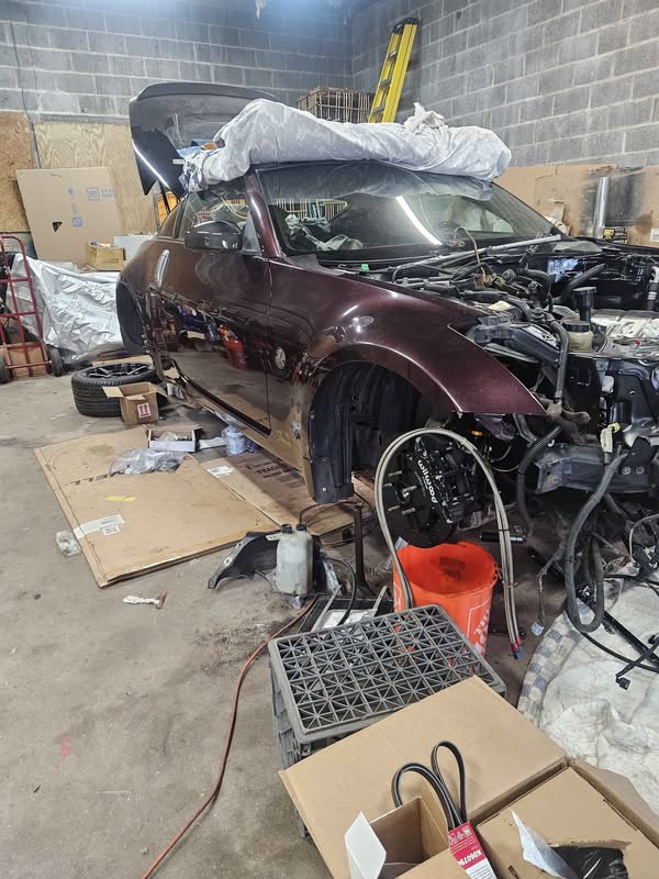 2004 Nissan 350Z - Coupe 2D