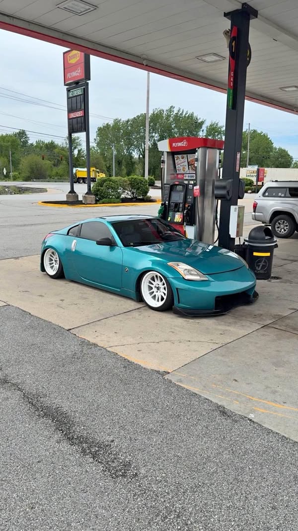2004 Nissan 350Z - Coupe 2D