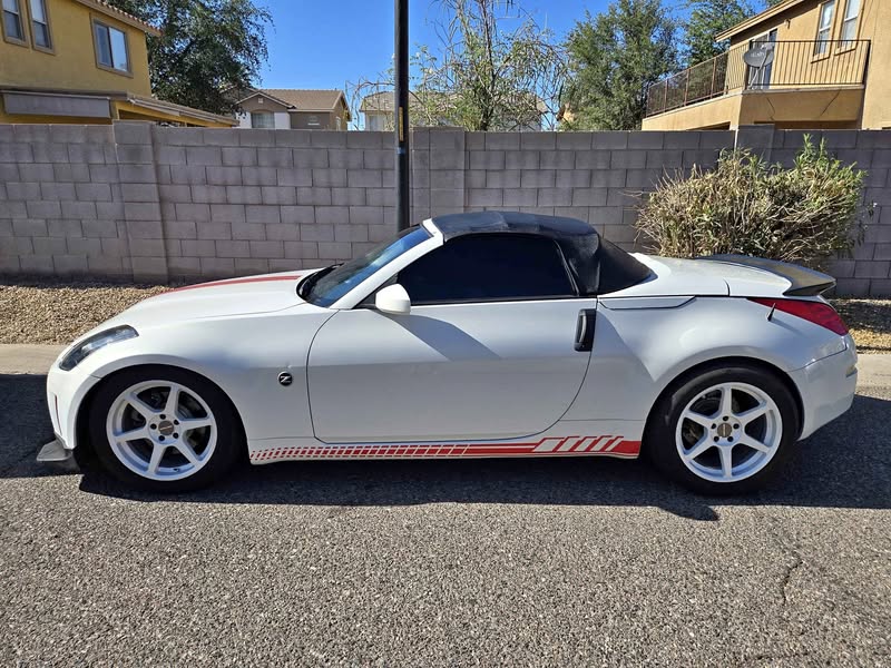 2009 Nissan 350Z - Grand Touring Roadster 2D
