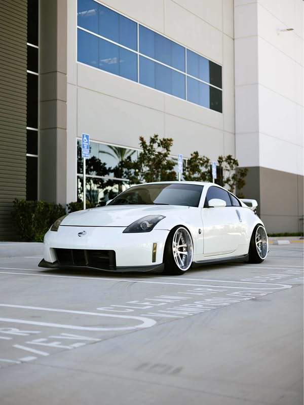 2008 Nissan 350Z - Nismo Coupe 2D