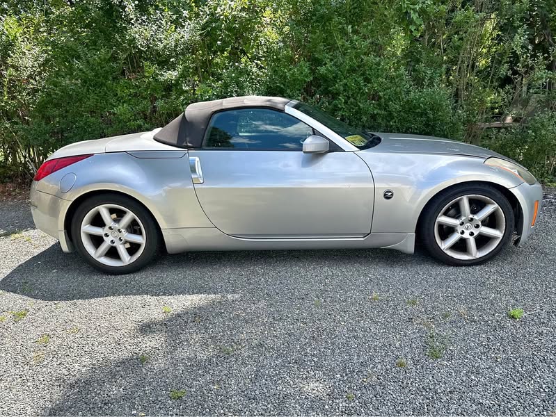 2004 Nissan 350Z - Couple 2D