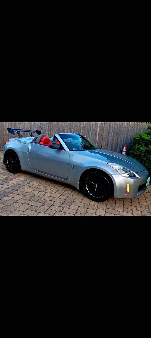 2005 Nissan 350Z - Grand Touring Roadster 2D