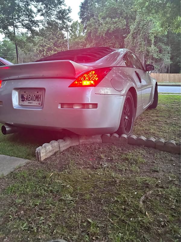 2004 Nissan 350Z - Coupe 2D