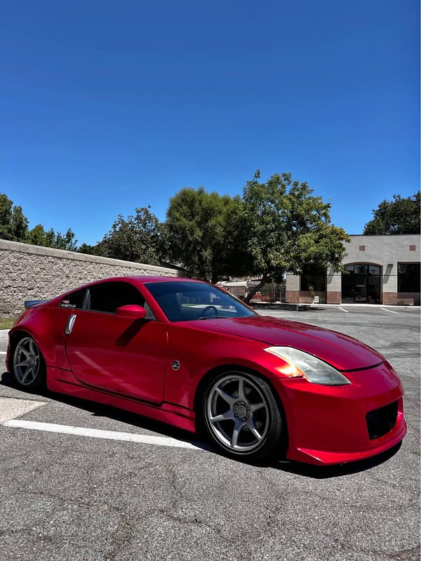 2004 Nissan 350Z - Performance Coupe 2D