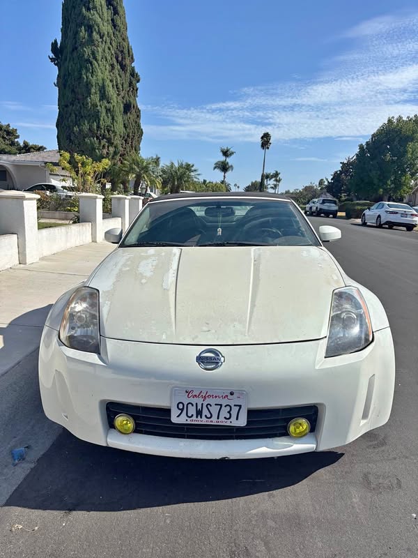 2004 Nissan 350Z - Enthusiast Roadster 2D