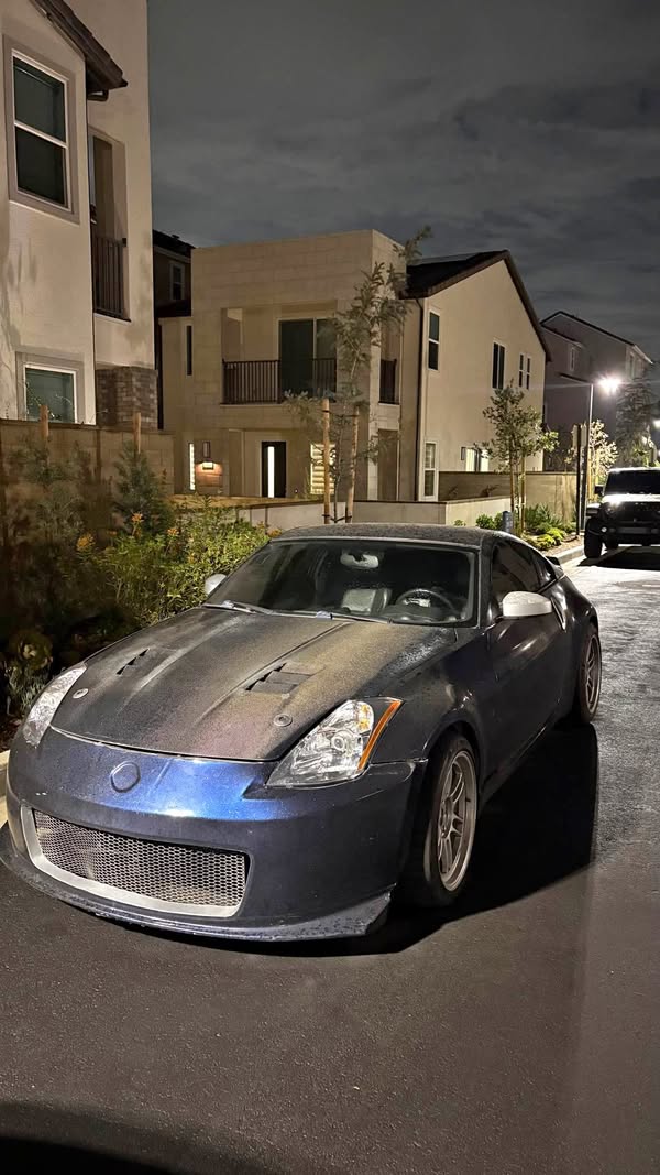 2005 Nissan 350Z - Touring Coupe 2D