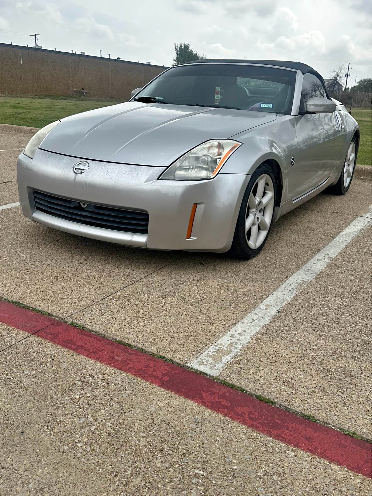 2005 Nissan 350Z - Enthusiast Roadster 2D