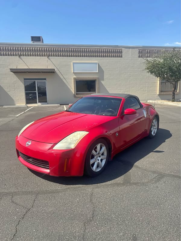 2005 Nissan 350Z - Touring Roadster 2D