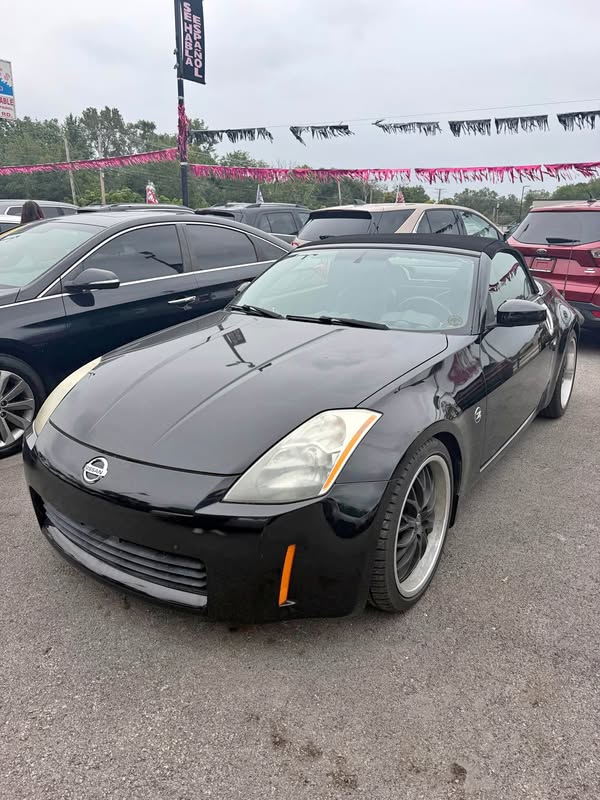 2005 Nissan 350Z - Touring Roadster 2D