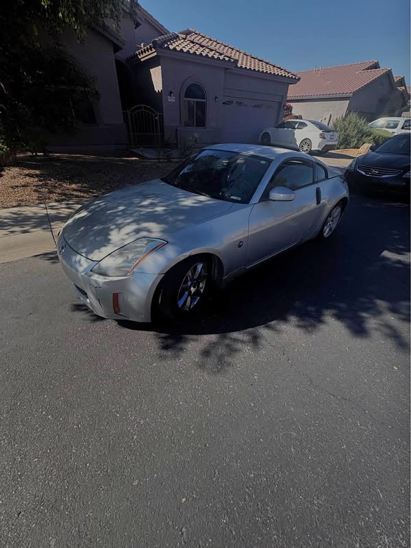 2004 Nissan 350Z - Coupe 2D