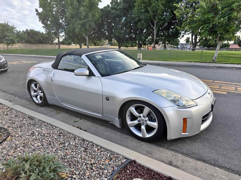 2008 Nissan 350Z - Touring Roadster 2D