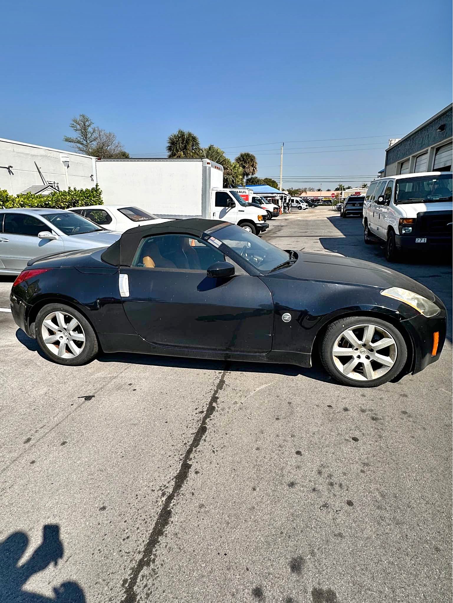 2004 Nissan 350Z - Enthusiast Roadster 2D