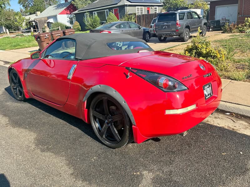 2005 Nissan 350Z - Coupe 2D