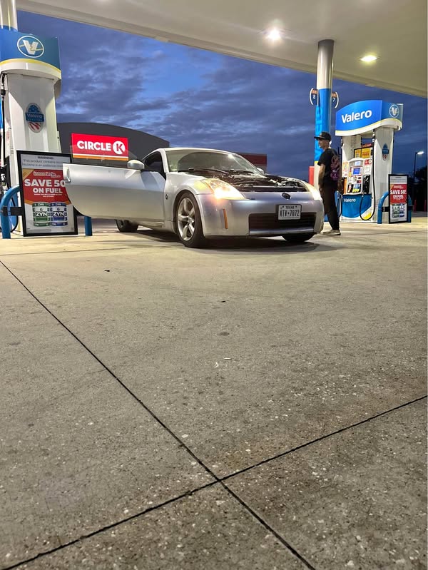 2004 Nissan 350Z - Coupe 2D