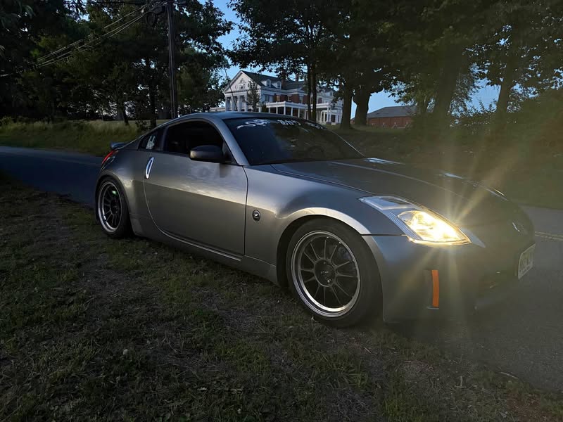 2004 Nissan  350z