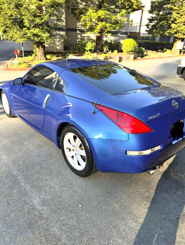 2005 Nissan 350Z - Coupe 2D