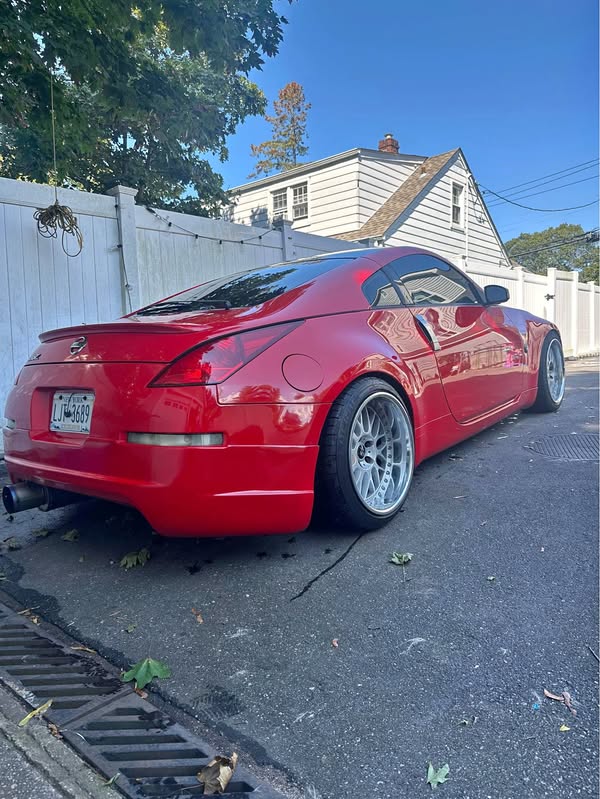 2004 Nissan 350Z - Coupe 2D