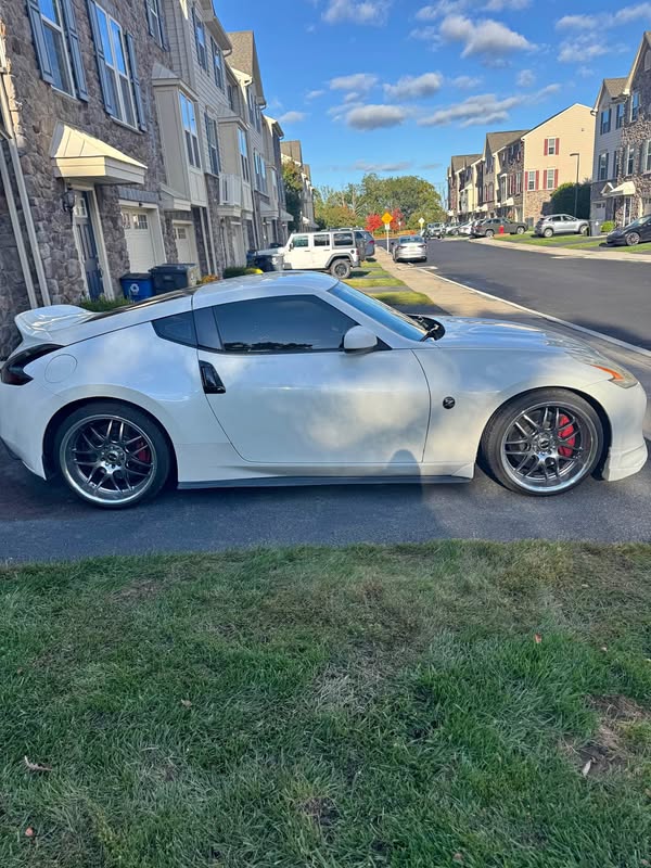 2009 Nissan 370Z - Coupe 2D