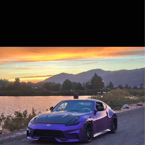 2009 Nissan 370Z - Sport Touring Coupe 2D